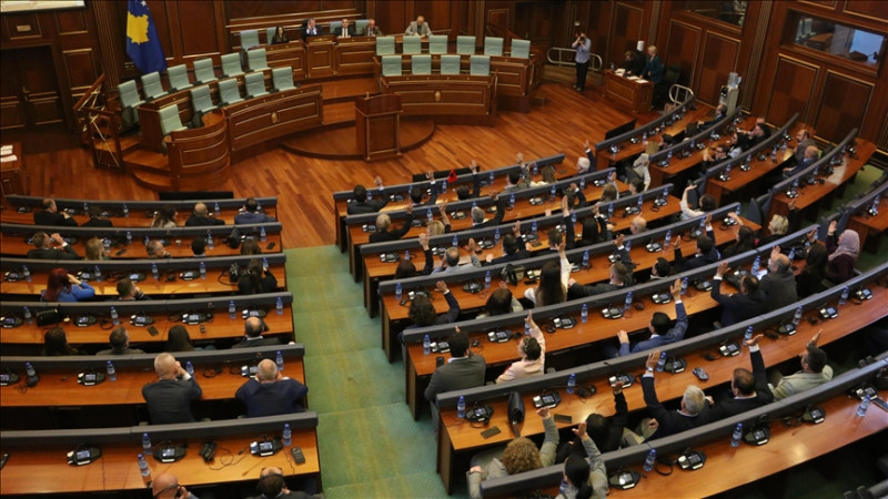 Edhe pas një muaj e gjysmë përpjekjesh, Kuvendi i Kosovës mbetet i pakonstituuar