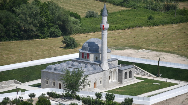 Arnavutluk'taki Kurşunlu Camisi eski ihtişamına kavuştu