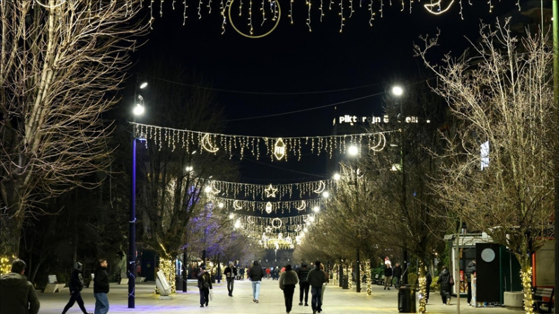 Prishtina ndriçohet për fillimin e Ramazanit