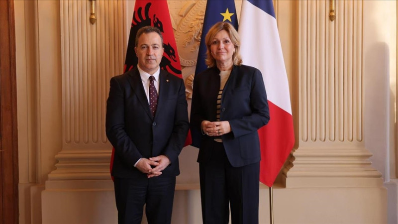 Peleshi vizitë në Francë: Anëtarësimi në BE mbetet objektivi strategjik i Shqipërisë