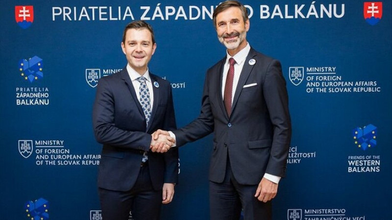 Mucunski në takimin e grupit 