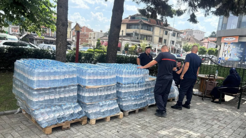 Makedonya hükümeti Gostivar’da 30 günlük kriz durumu ilan etti