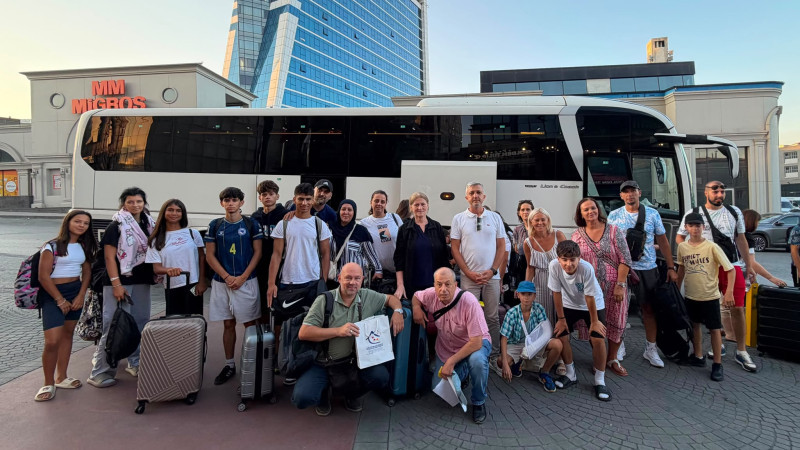 Bosna-Hersekli Yetim Çocuklar İstanbul'da 