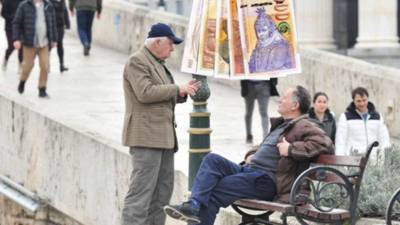 Makedonya’da emekli maaşlarına yeni zam bekleniyor