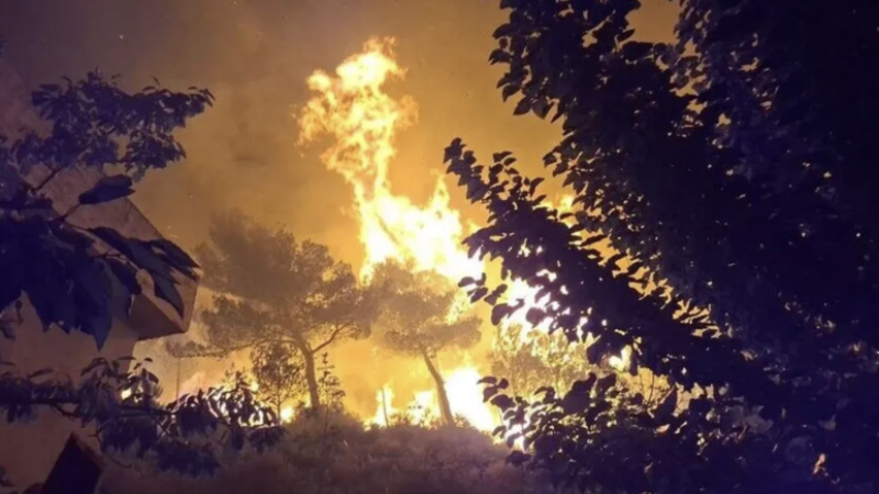 Bosna’da yangın söndürme çalışması sırasında bir kişi hayatını kaybetti