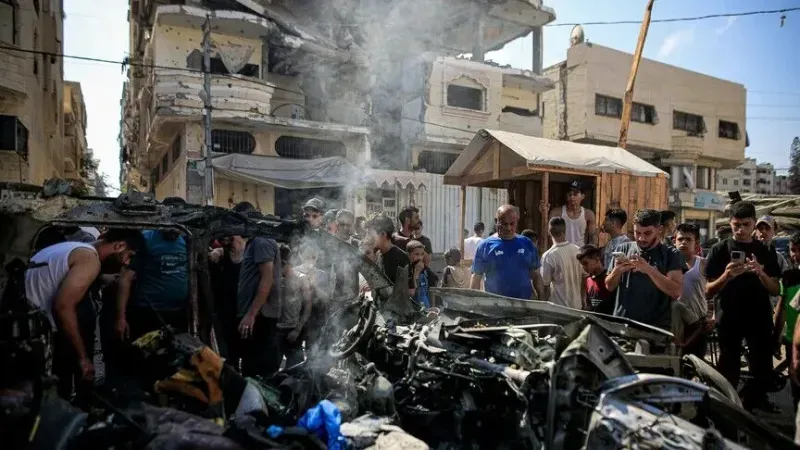 Israeli strike kills Palestinian, injures 2 in latest Gaza ceasefire violation