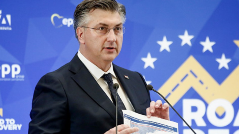 Plenkovic: Yakıt fiyatları düşecek               