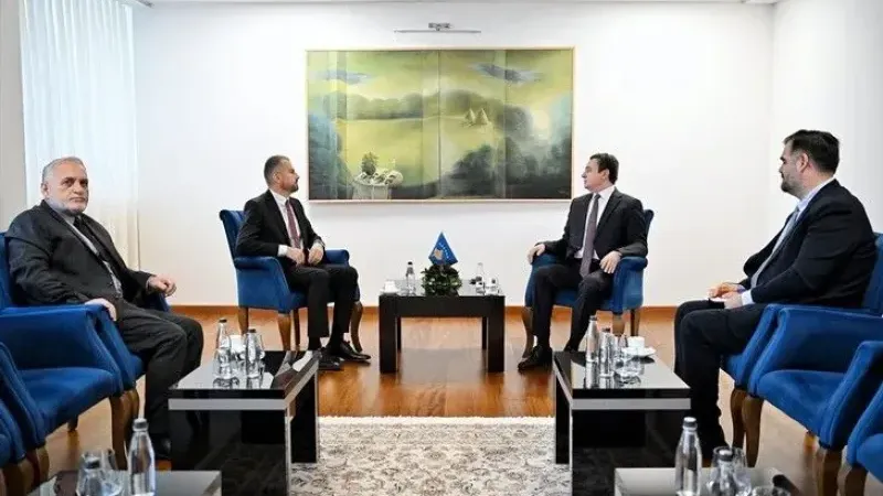 Kurti pret përfaqësuesit shqiptarë të Bujanocit, shpreh mbështetjen për Luginën e Preshevës