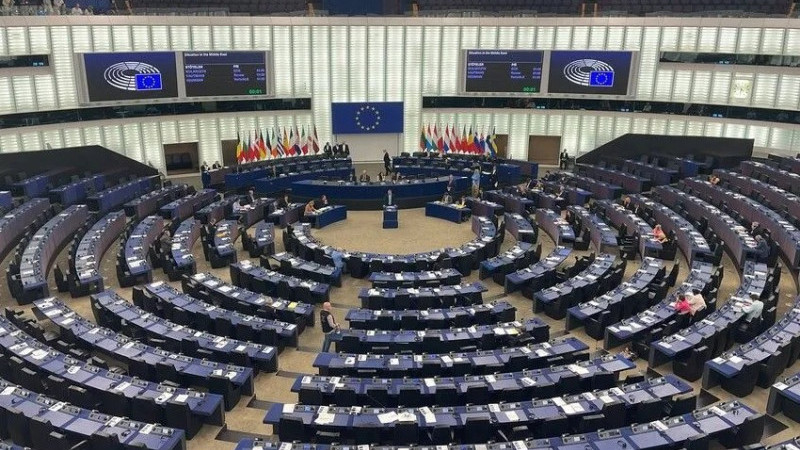 European Parliament backs 3-year delay to methane emission rules for energy imports