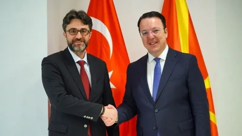 Ministri Nikoloski u takua me ambasadorin e ri turk në Shkup